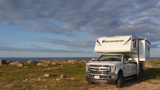 Truck Camper-Slide Dinette